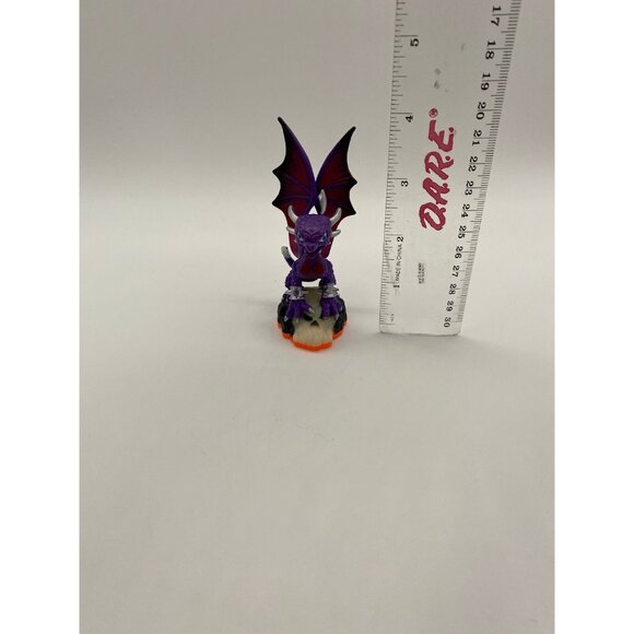 2012 Viacom Skylanders Giants Cynder Figurine - Picture 2 of 7
